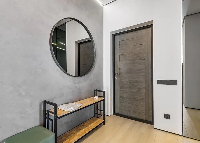 Luxury Waterfront 3-bedrooms Odessa