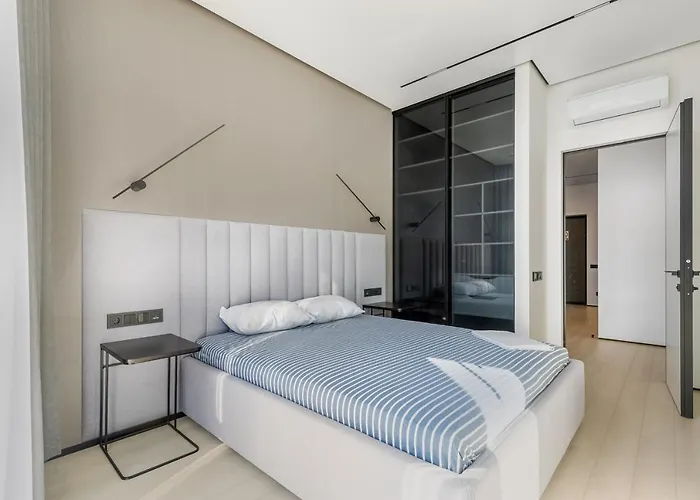 Luxury Waterfront 3-bedrooms Appartement