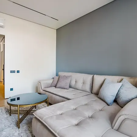 Luxury Waterfront 3-bedrooms Апартаменты *